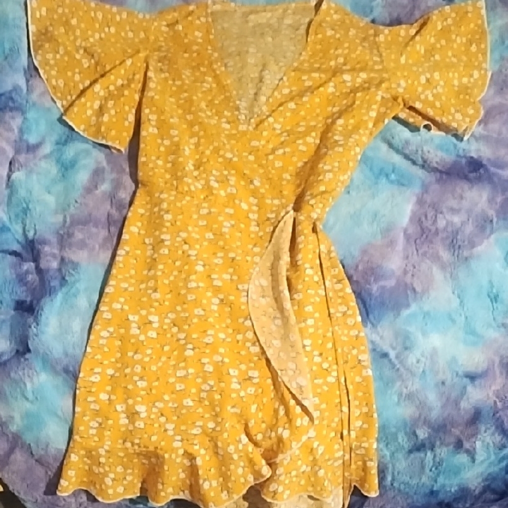 #028 Floral Yellow Wrap Dress
